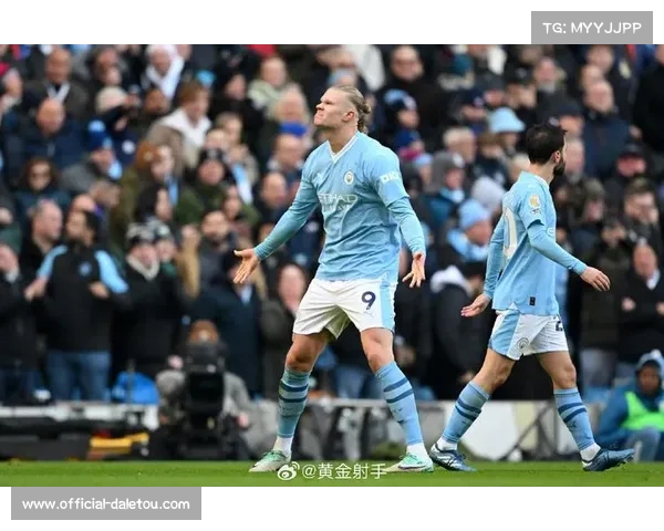 哈兰德梅开二度助曼城大胜利物浦 本赛季英超进球已达22个 哈兰德梅开二度助曼城大胜利物浦 本赛季英超进球已达22个